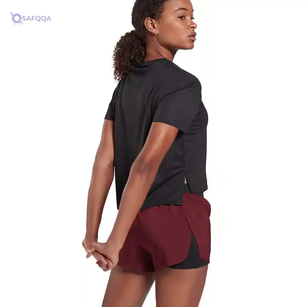 Reebok Women’s Re Graphic Tee T-Shirt - Safqqa
