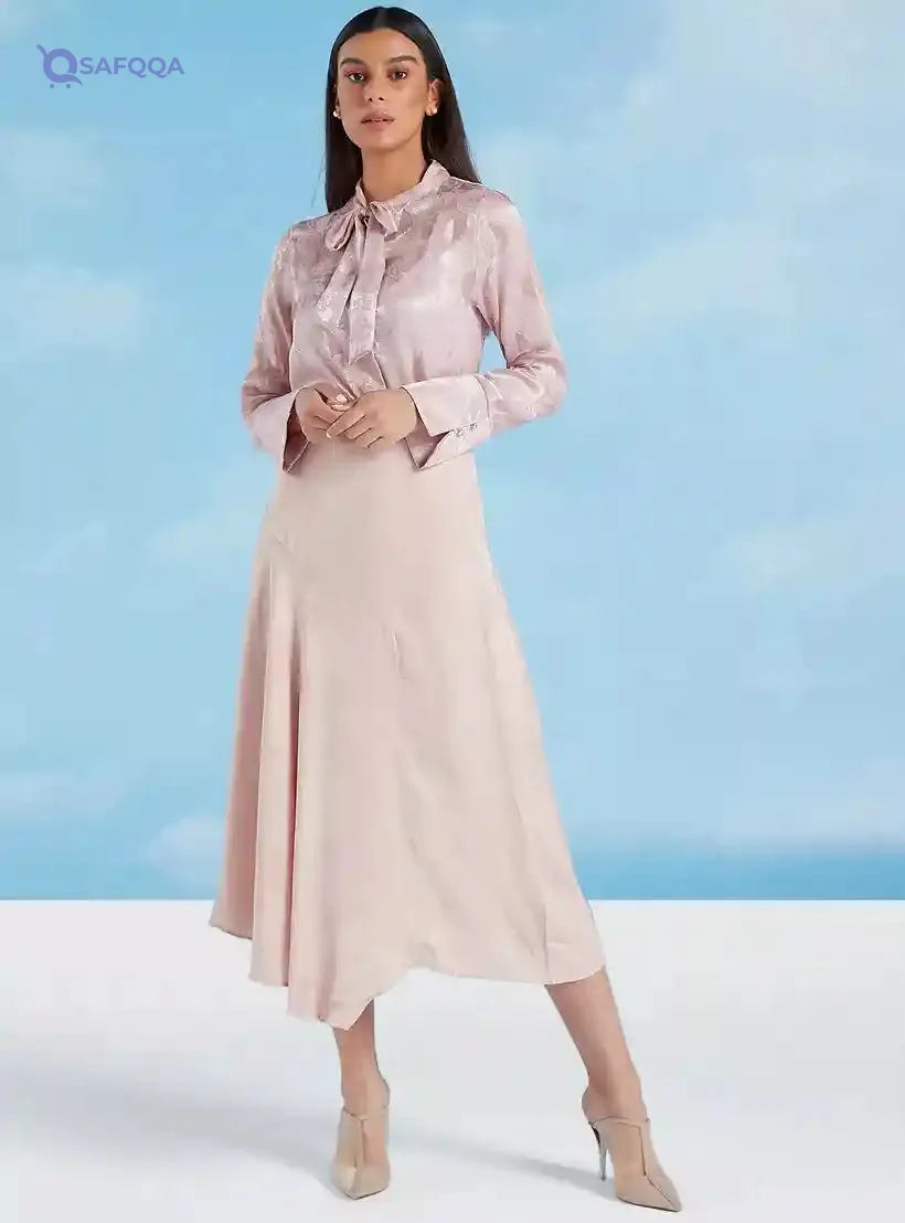 Textured Midi Asymmertic Formal Skirt with Zip Closure - Safqqa Egypt