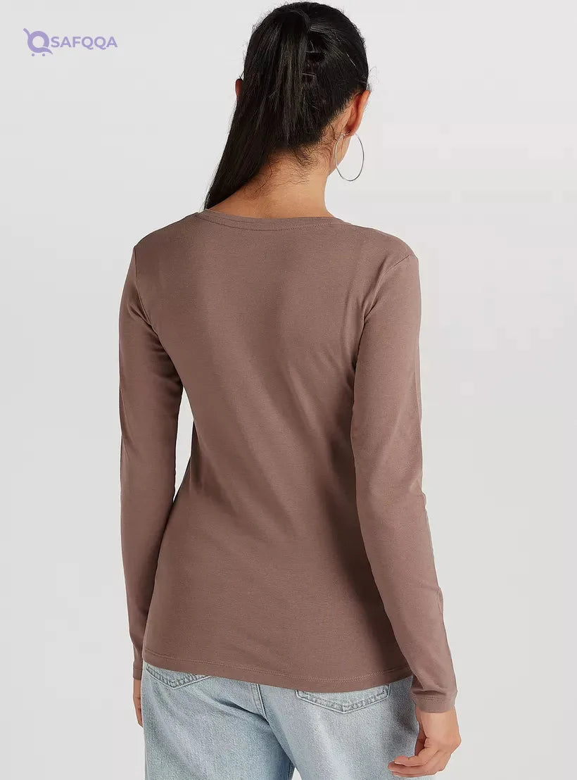 Solid T-shirt with V-neck and Long Sleeves - Safqqa