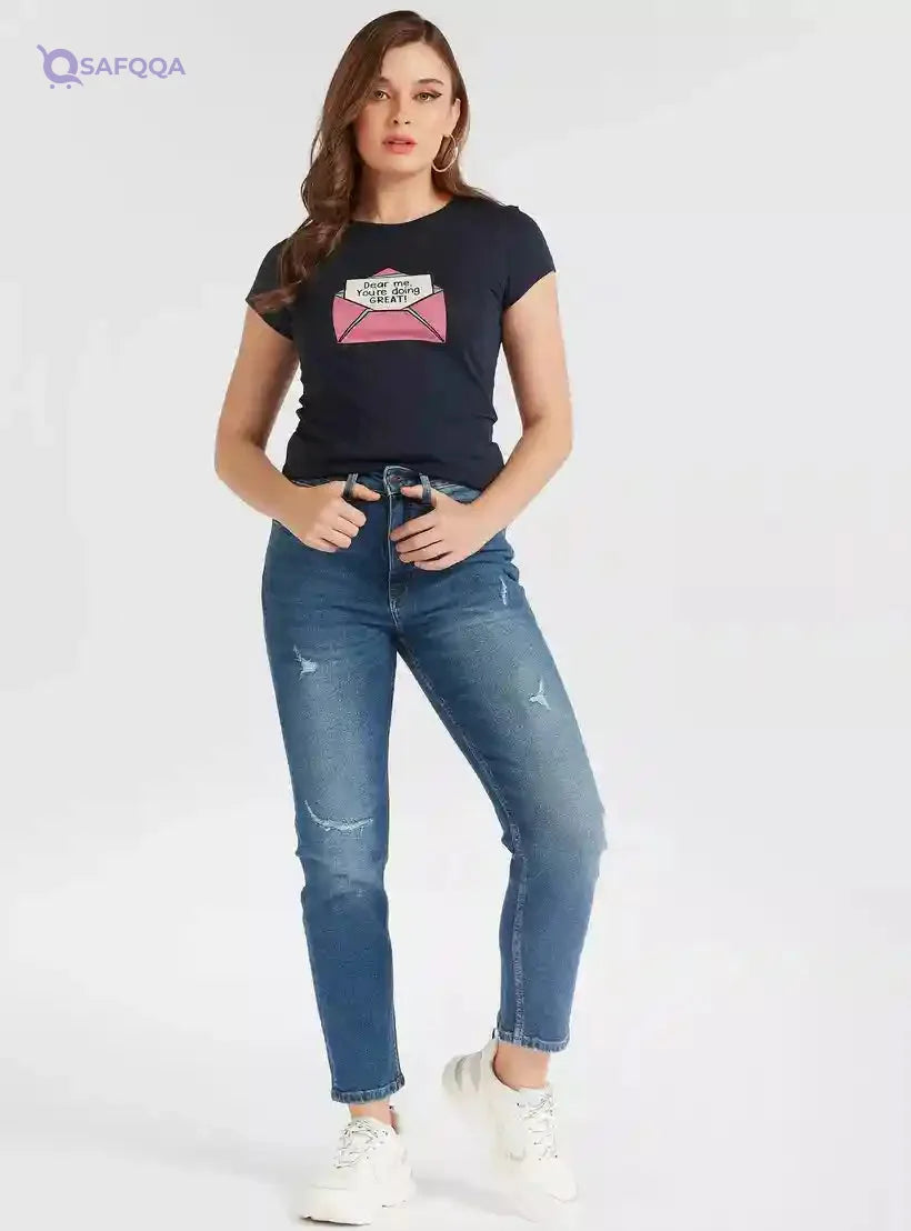 Graphic Print Round Neck T-shirt with Cap Sleeves - Safqqa Egypt