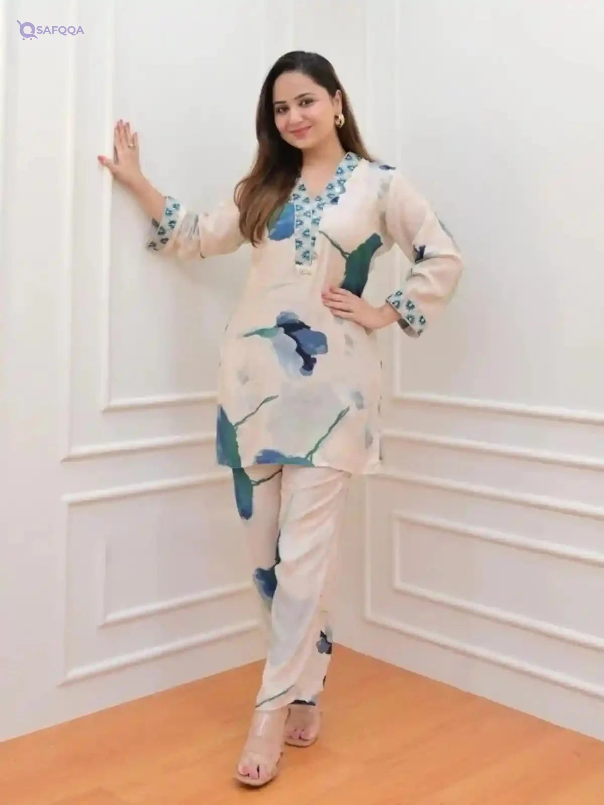GRECIILOOKS Rayon Floral Regular Fit Stylish Kurta Ethnic for Sleeve Women - Safqqa