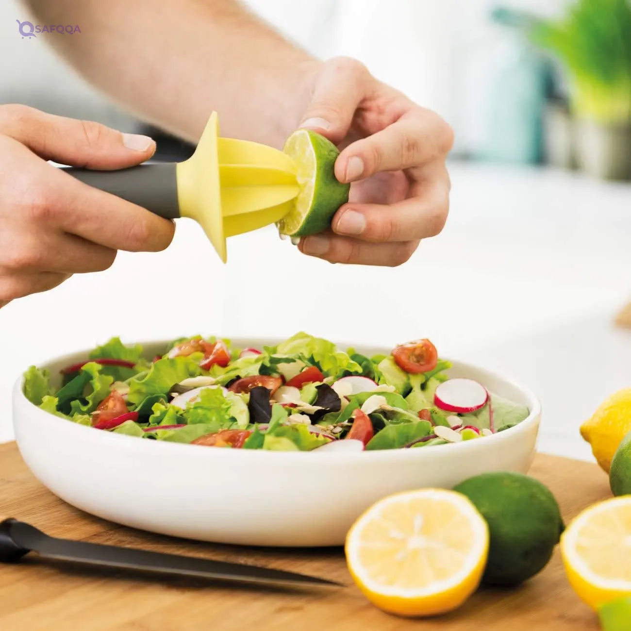 Berghoff 13 cm Manual Citrus Juicer with Comfortable PP Handle - Safqqa