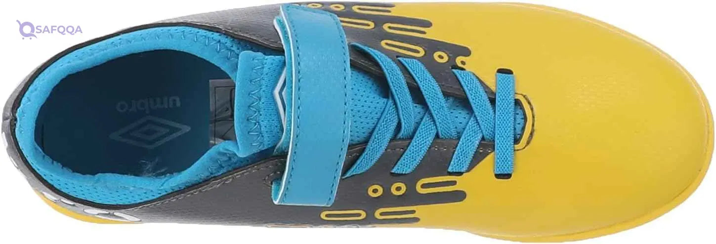 UMBRO Soccer Shoes For boys - Safqqa Egypt