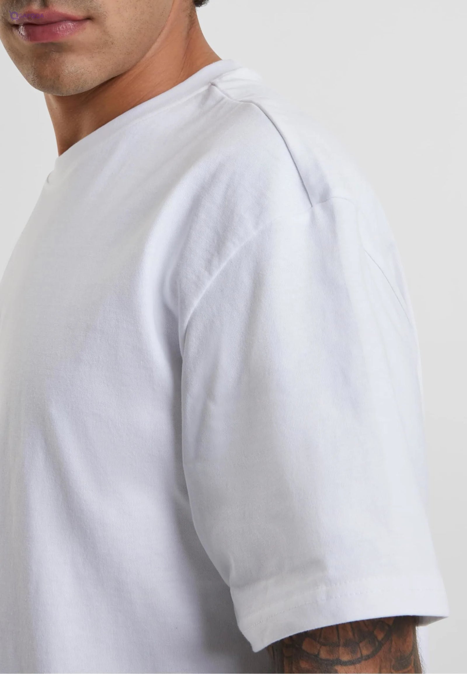 Urban Classics Men’s Relaxed Fit Oversized T-Shirt - Safqqa