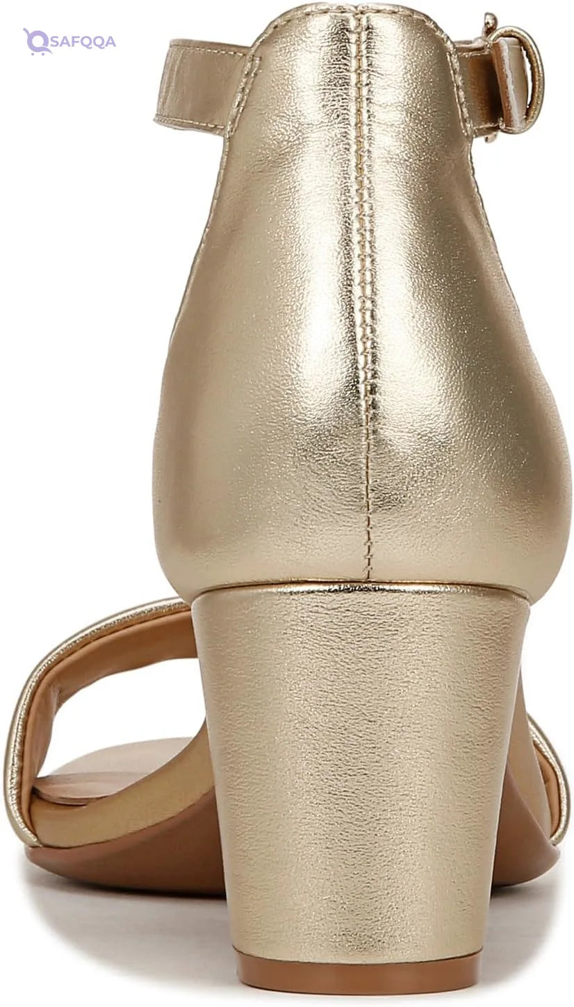 Naturalizer Sandal For Women Supportive and cushioned footbed - Safqqa