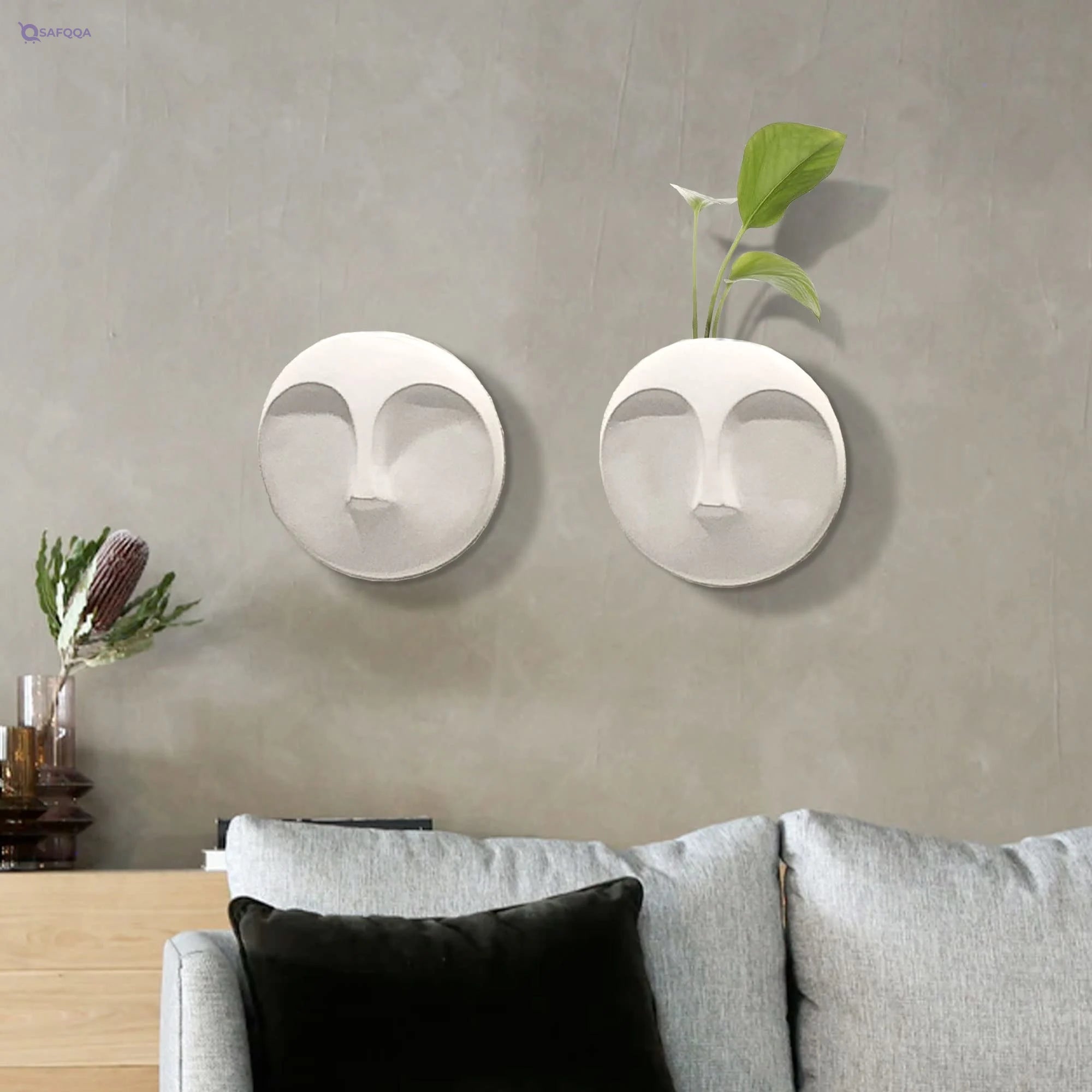 Howard Elliott Artistic Face Wall Sculpture – Round Hanging Decor-Open Box - Safqqa