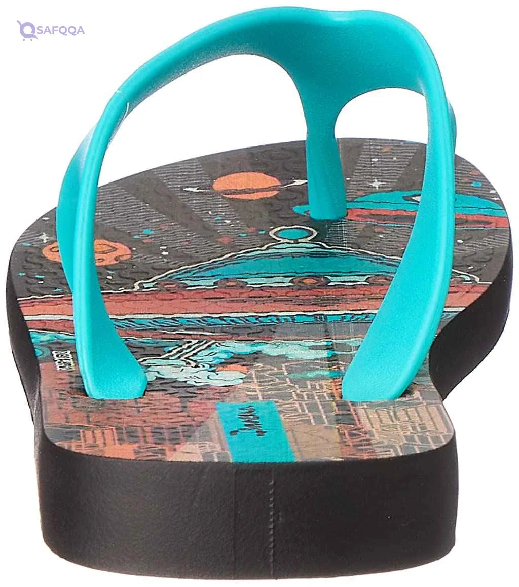 Ipanema Slipper for Unisex- child Lightweight design ideal for daily use - Safqqa