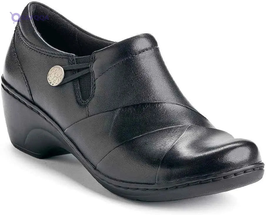 Clarks Shoes For Girls - Safqqa Egypt