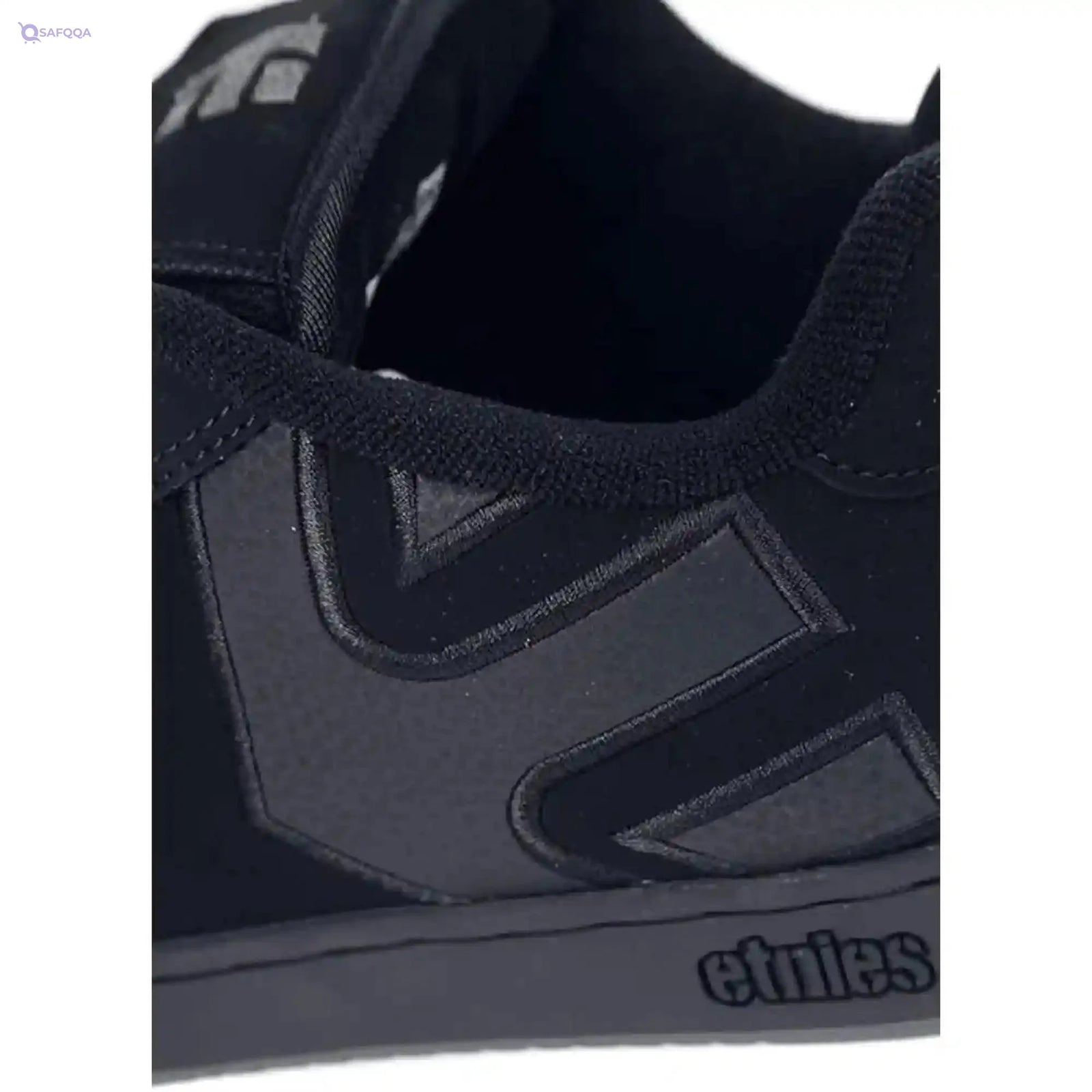 Etnies Shoes For Men's Comfortable and supportive design - Safqqa