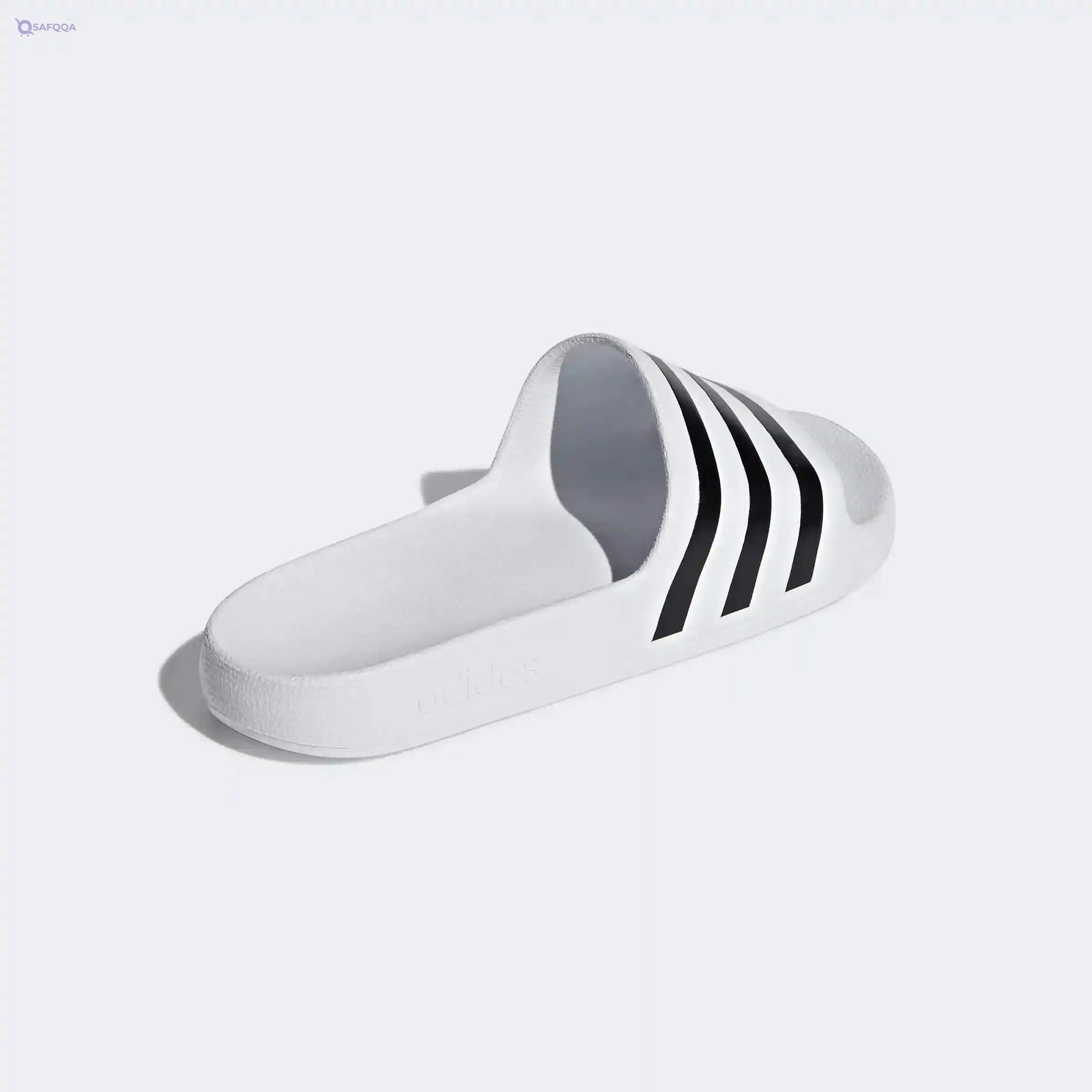 adidas Slipper For Boy Ideal for home, beach, or sports activities - Safqqa