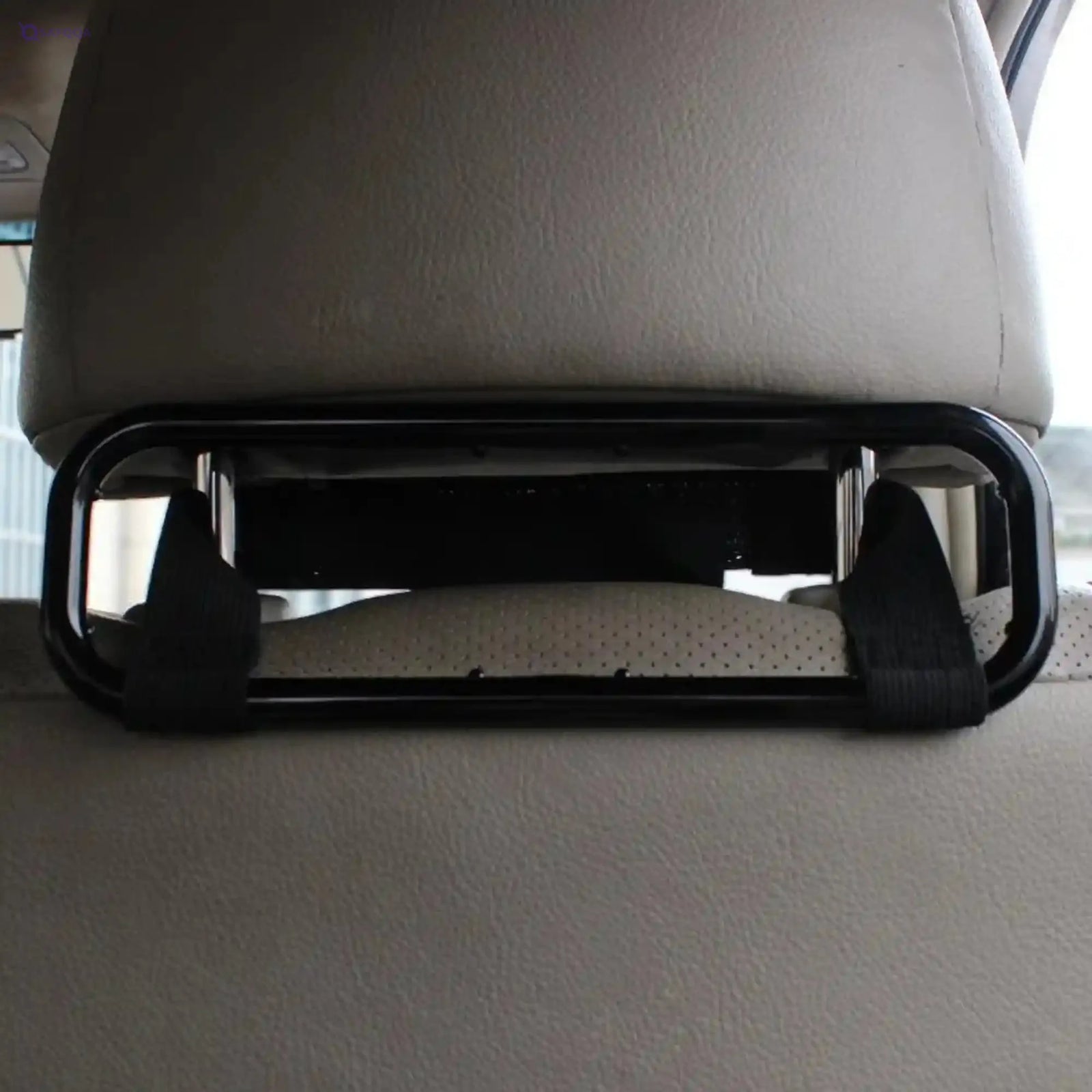 Car tissue paper box holder Auto rear seat headrest support Hold Clip Sun Visor Tissue Box Holder,Car Mount Organizer (Black) - Safqqa Egypt
