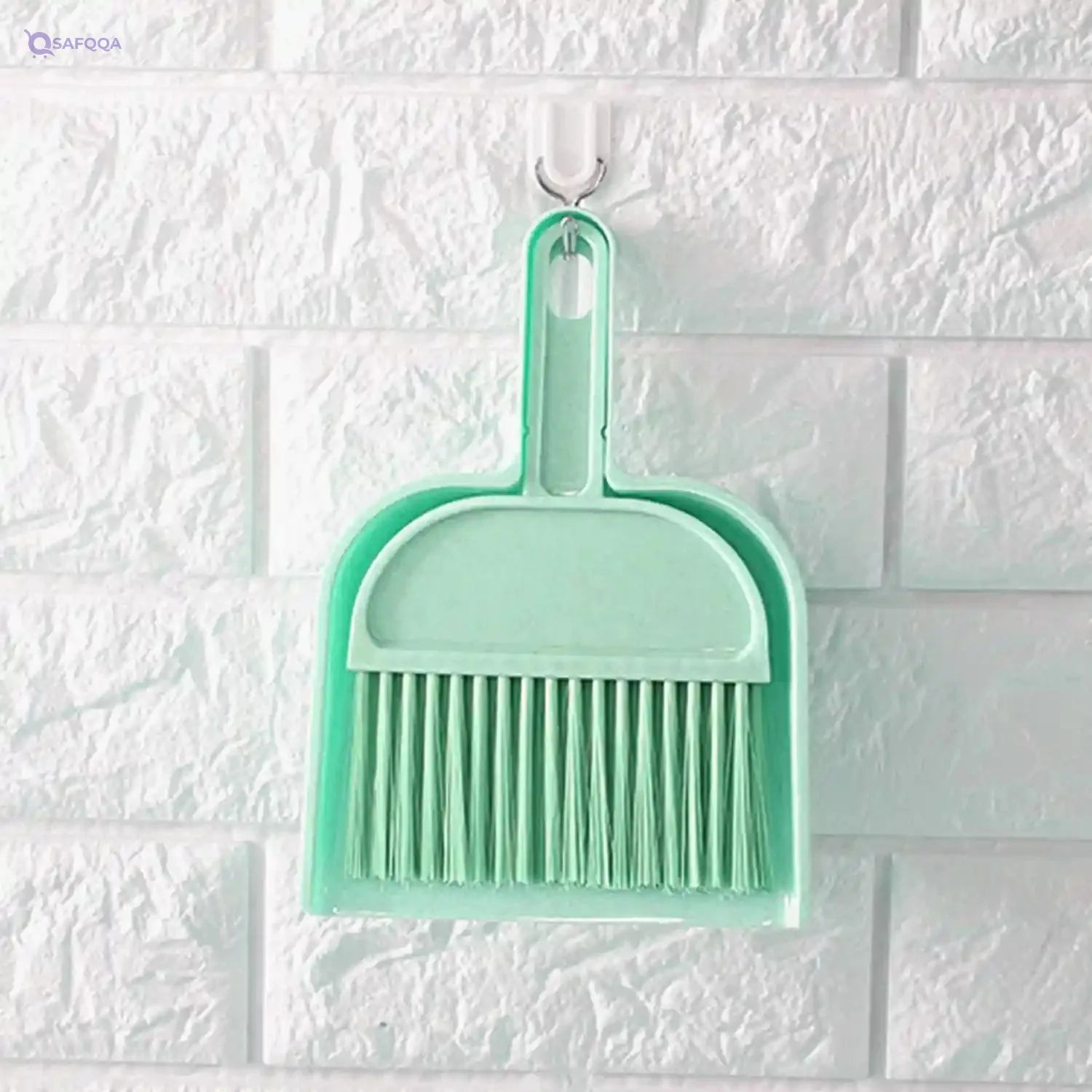 Rypet Cage Cleaner for Guinea Pigs, Hamsters, Chinchillas, Rabbits, Reptiles, Hedgehogs and Other Small Animals - Mini Dustpan and Brush Set Cleaning Tool for Animal Waste (1 Pack) - Safqqa Egypt