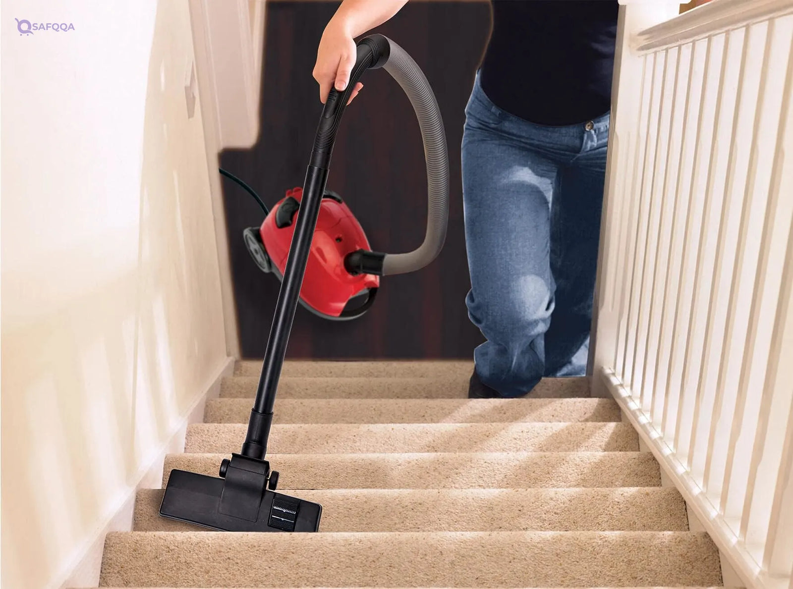 Black & Decker 1000 Watt Bagged Vacuum Cleaner - Safqqa