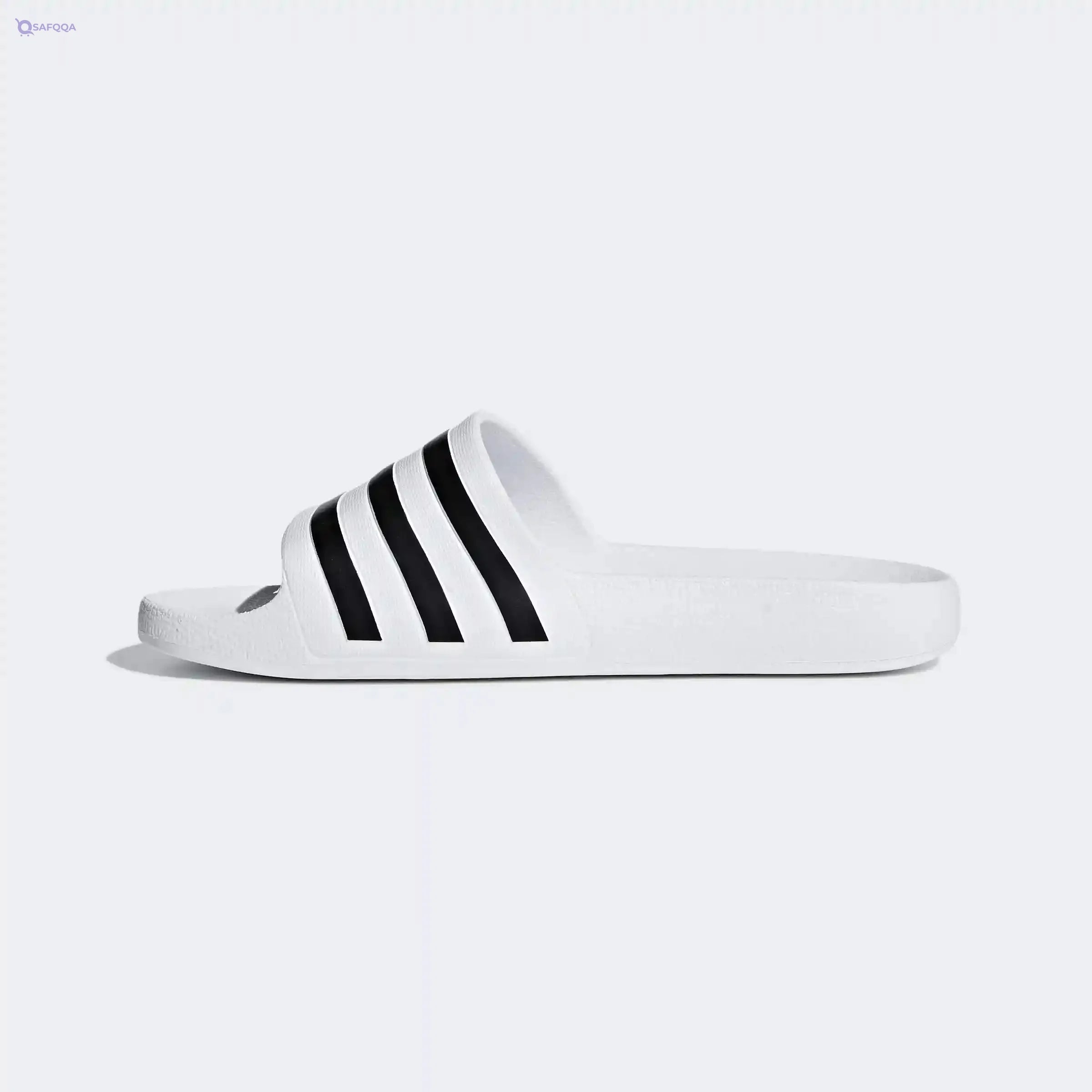 adidas Slipper For Boy Ideal for home, beach, or sports activities - Safqqa