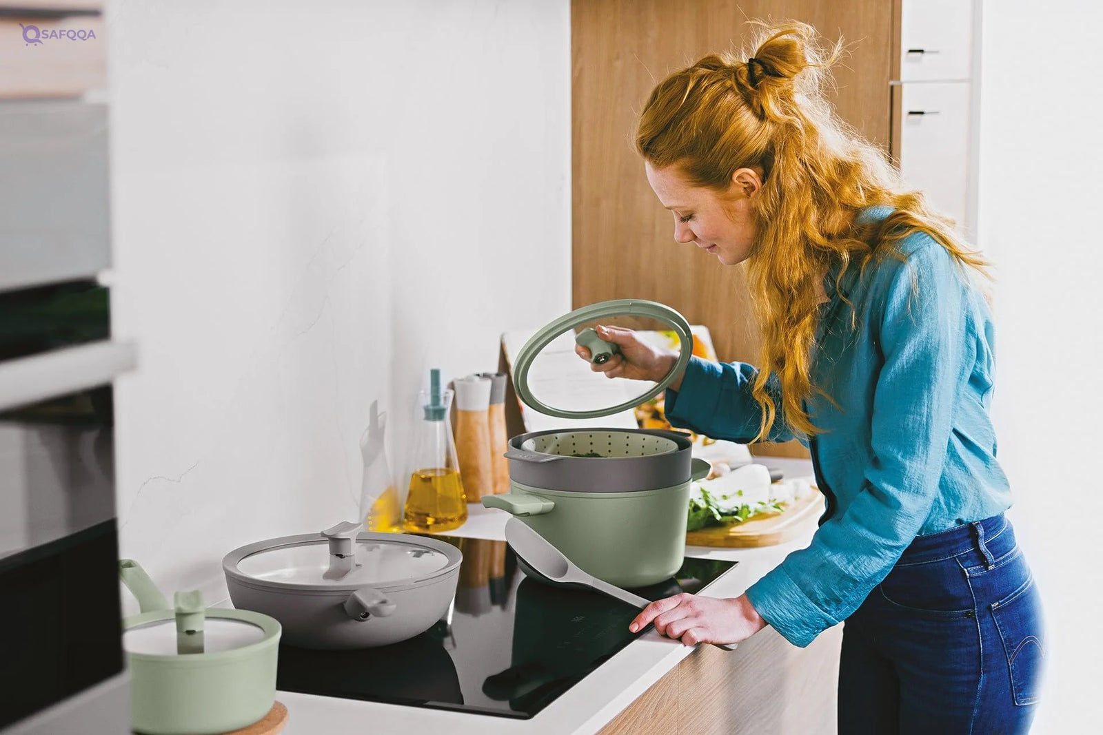 BergHOFF Balance Collapsible Silicone Colander – Drain, Steam & Save Space Effortlessly! - Safqqa