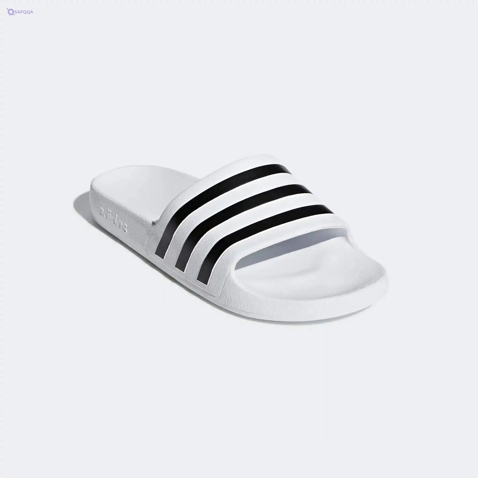 adidas Slipper For Boy Ideal for home, beach, or sports activities - Safqqa