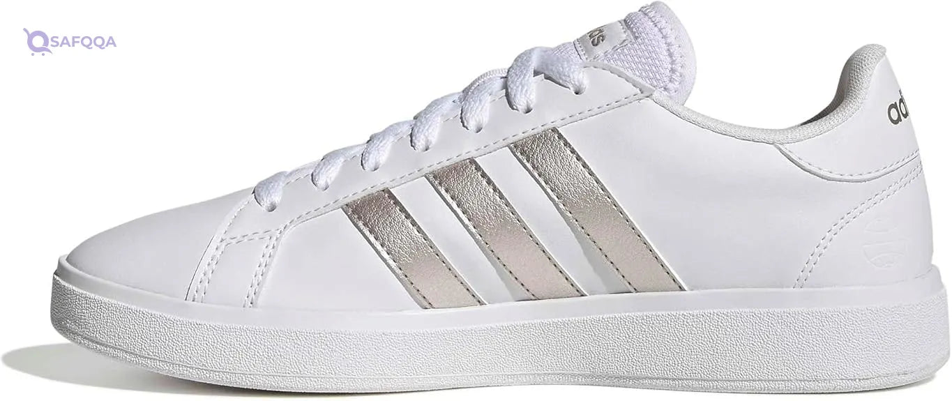 adidas Shoes For Women High-quality and durable materials - Safqqa