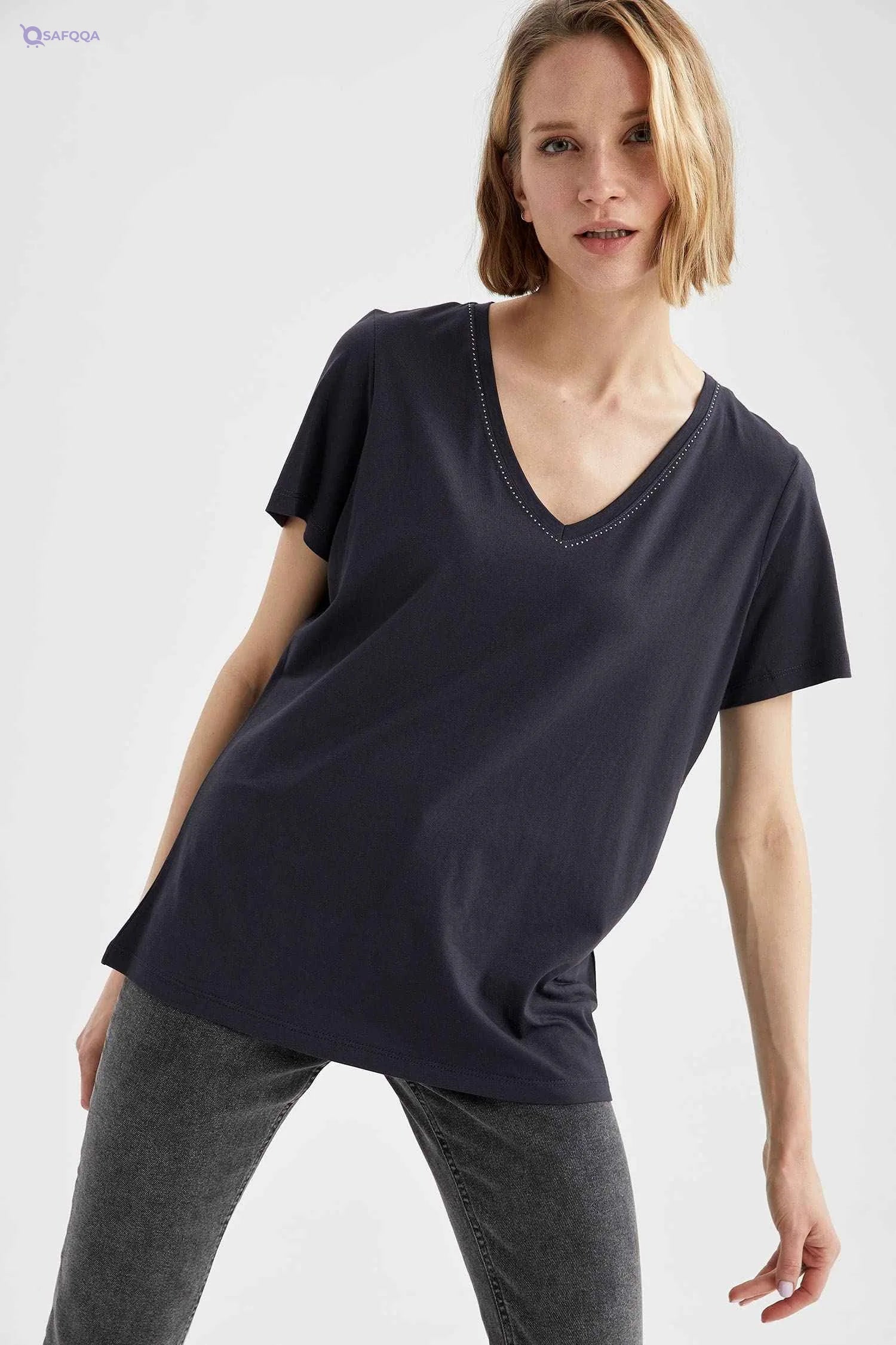 DeFacto womens U6406AZ T-Shirt - Safqqa Egypt