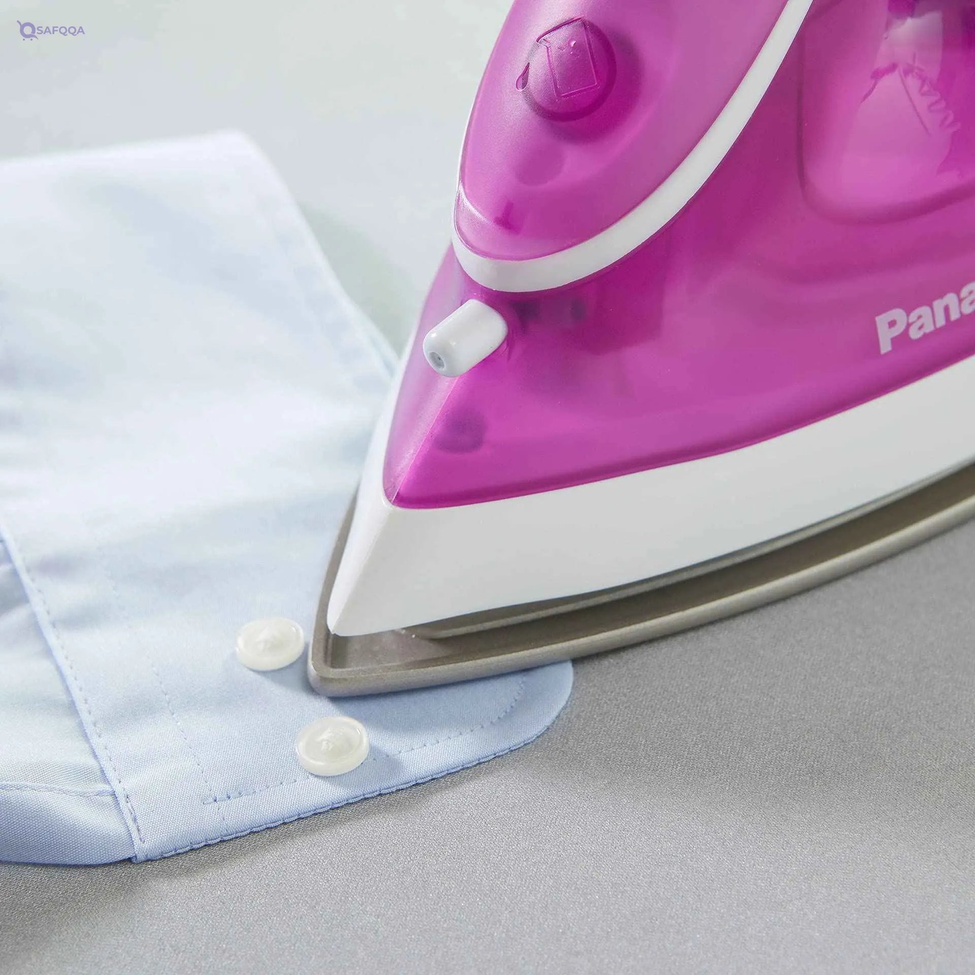 Panasonic - 1550W Steam Iron - Nim250T ( Damaged box ) - Safqqa