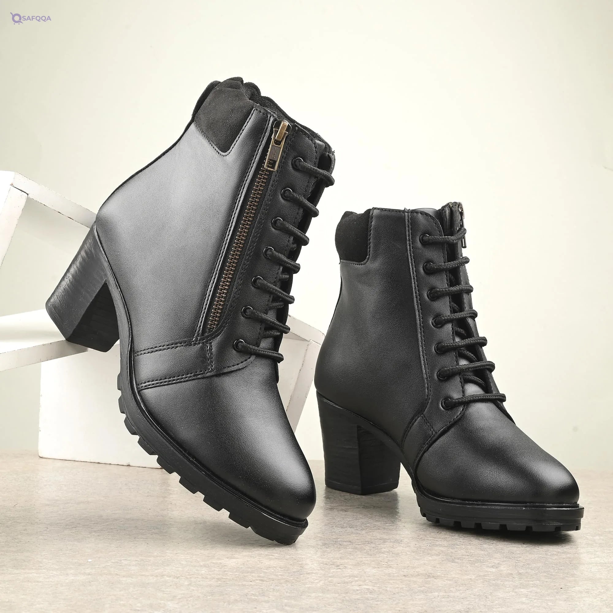 Burwood Women’s Lace-Up Zipper Boots - Safqqa