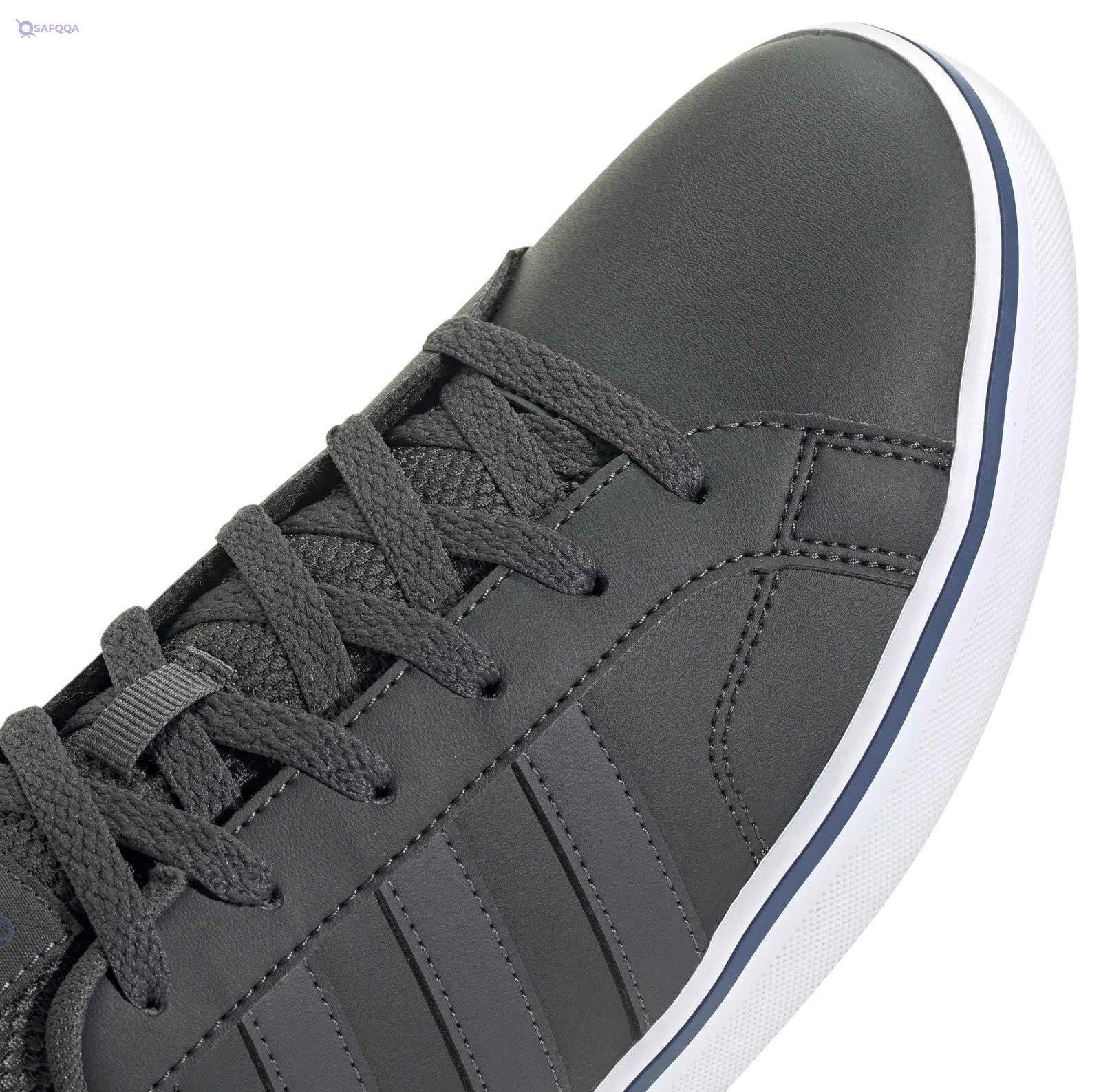 Adidas Shoes For Boy Suitable for school, sports, and casual wear - Safqqa