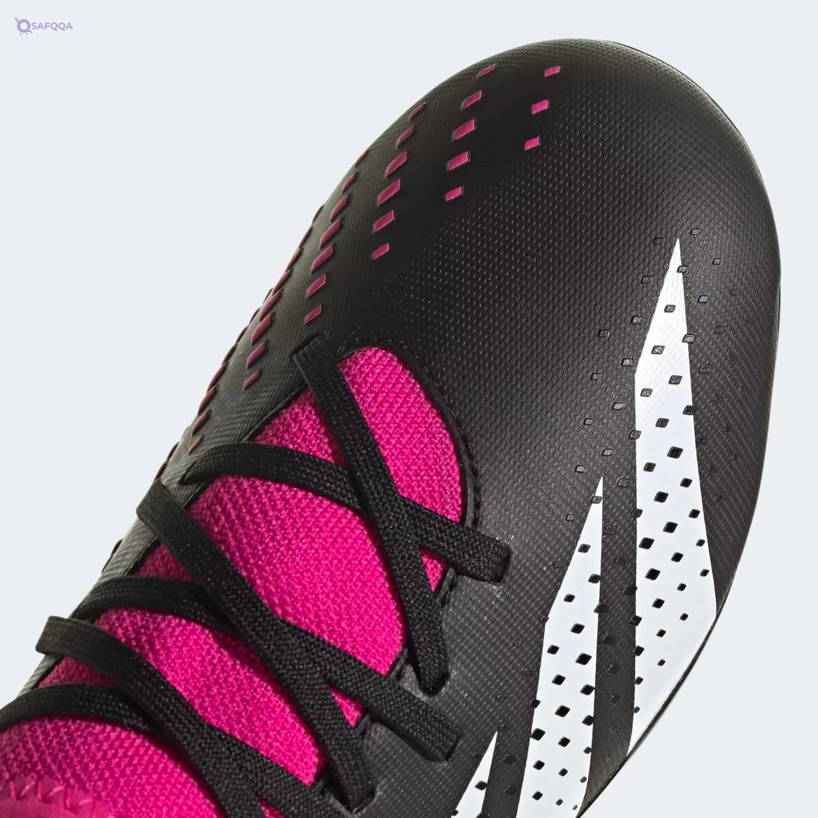 Adidas Predator Accuracy.4 – Boys’ Football Sneakers (Unisex) - Safqqa