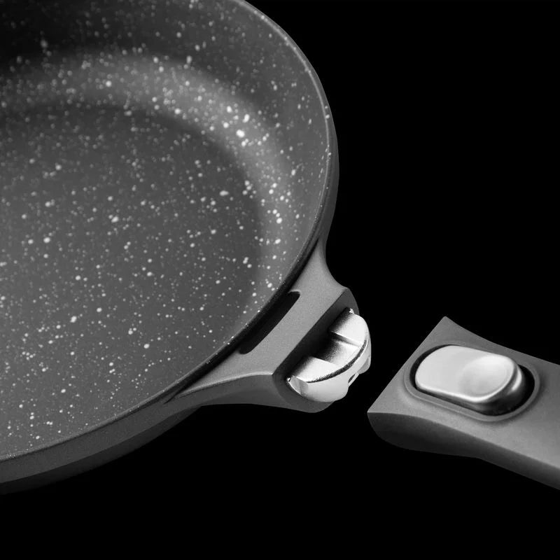 BergHOFF Frying pan with detachable handle back 28 cm – Gem - Safqqa Egypt