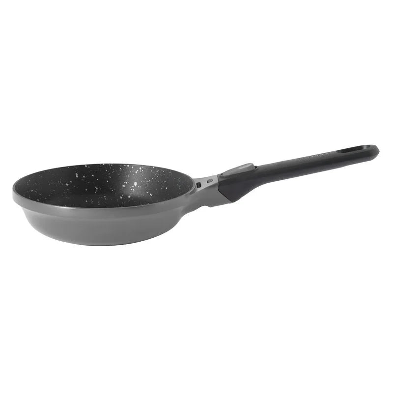 BergHOFF Frying Pan With Detachable Handle Grey - Safqqa Egypt